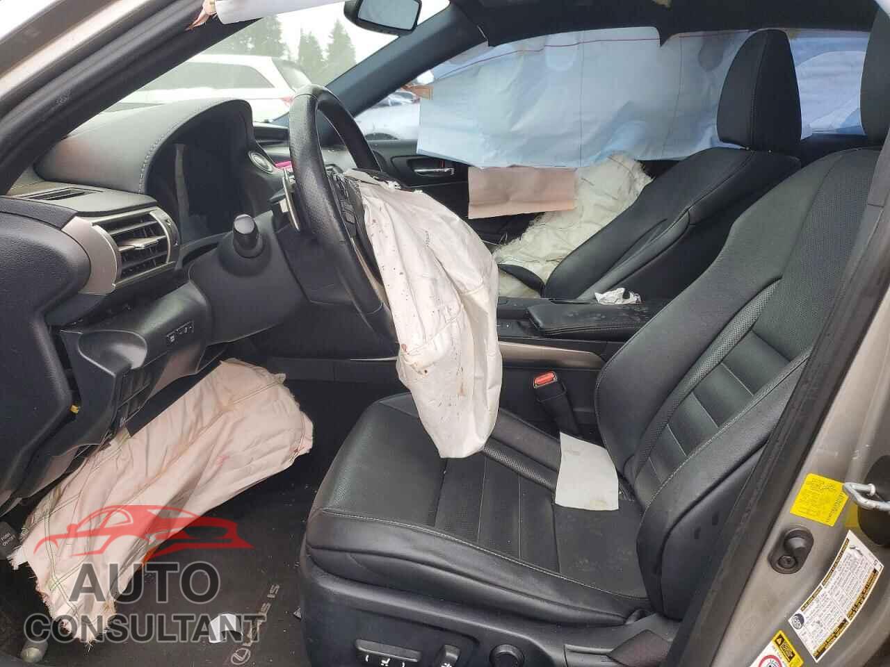 LEXUS IS 2015 - JTHBF1D25F5052050