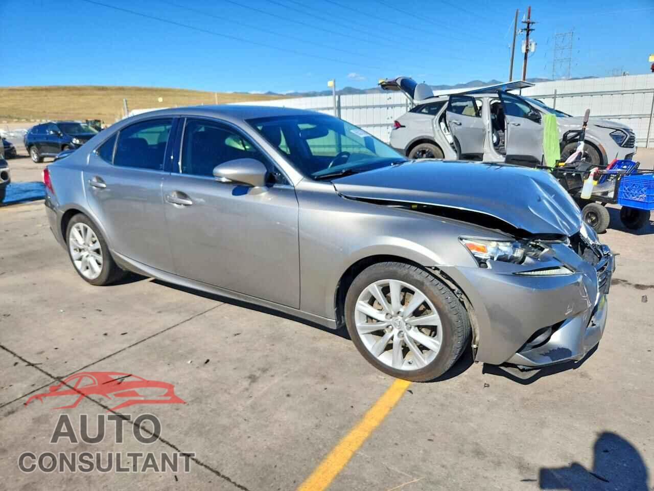 LEXUS IS 2015 - JTHCF1D23F5020167