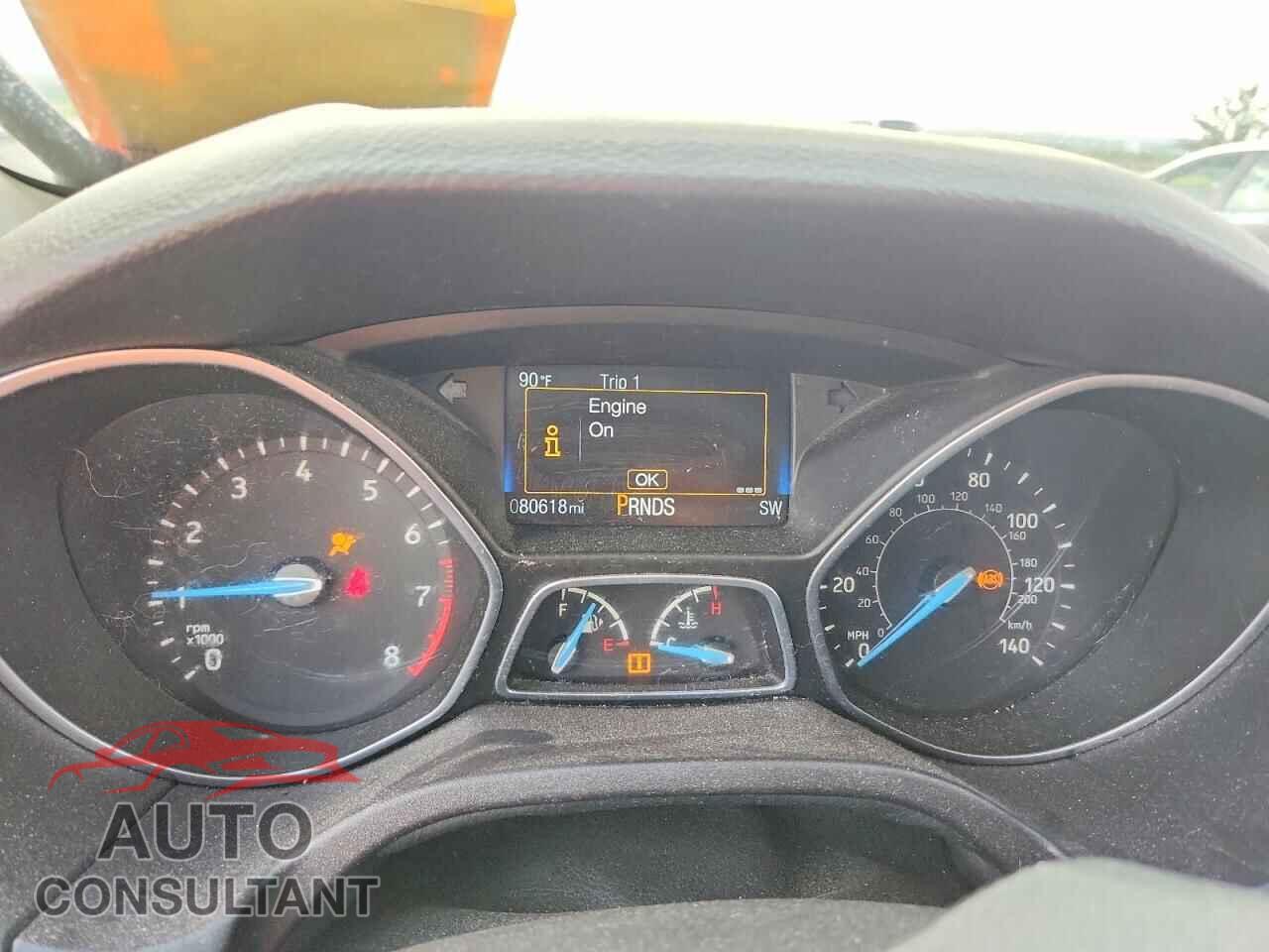 FORD FOCUS 2017 - 1FADP3M28HL219637