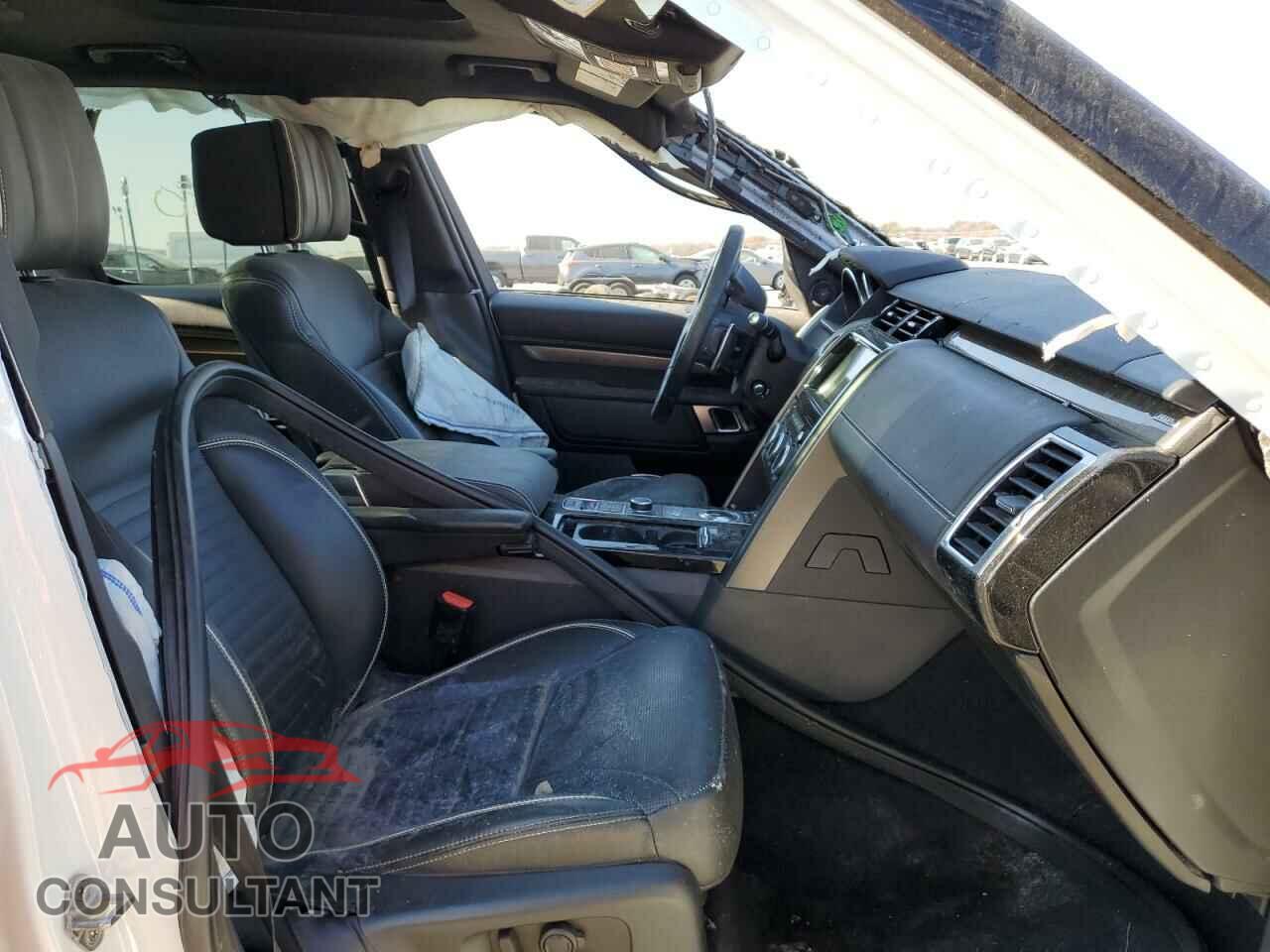 LAND ROVER DISCOVERY 2017 - SALRRBBV4HA024558