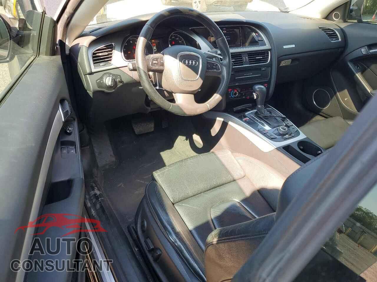 AUDI A5 2011 - WAULFAFRXBA081297
