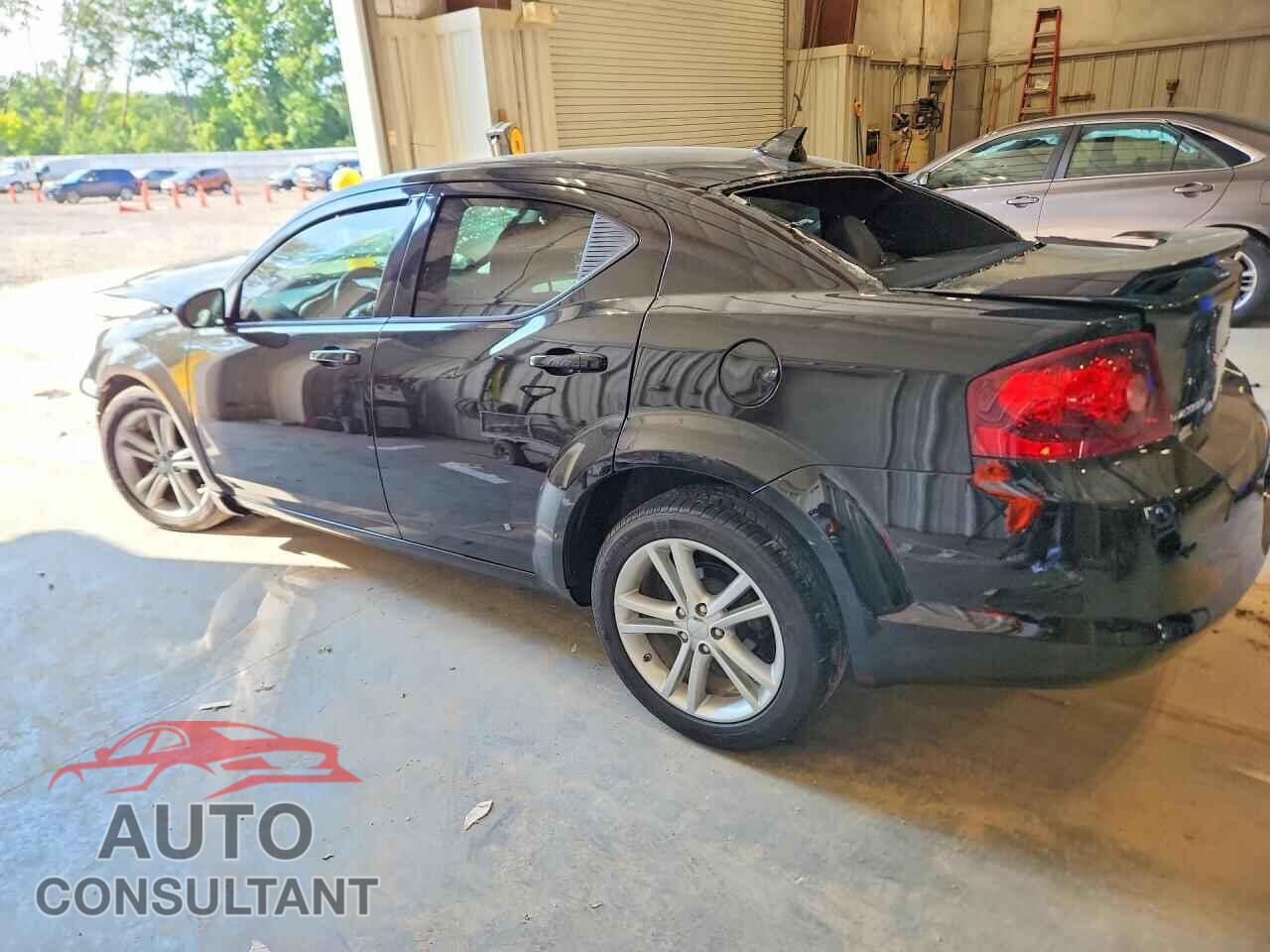 DODGE AVENGER 2013 - 1C3CDZCG2DN685131
