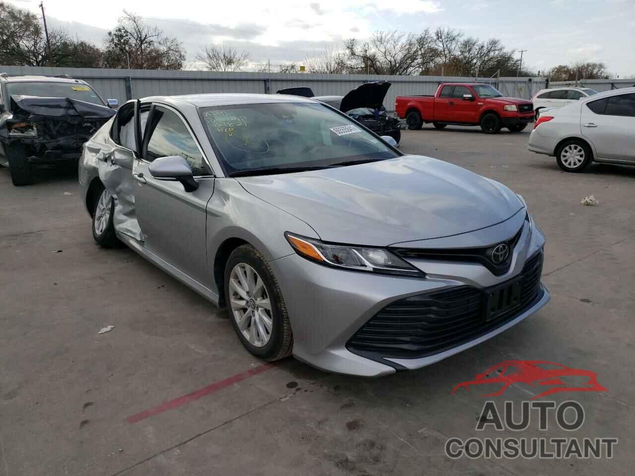 TOYOTA CAMRY 2019 - 4T1B11HK3KU747522