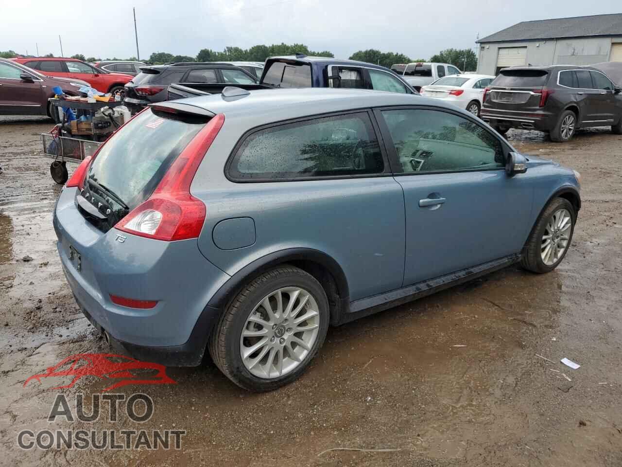 VOLVO C30 2011 - YV1672MK2B2222957