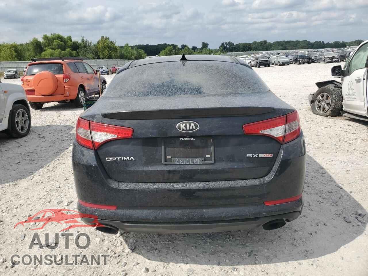 KIA OPTIMA 2013 - 5XXGR4A65DG100470
