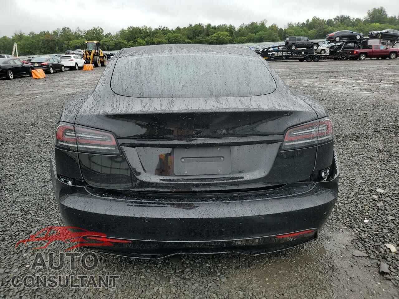 TESLA MODEL S 2022 - 5YJSA1E52NF476405
