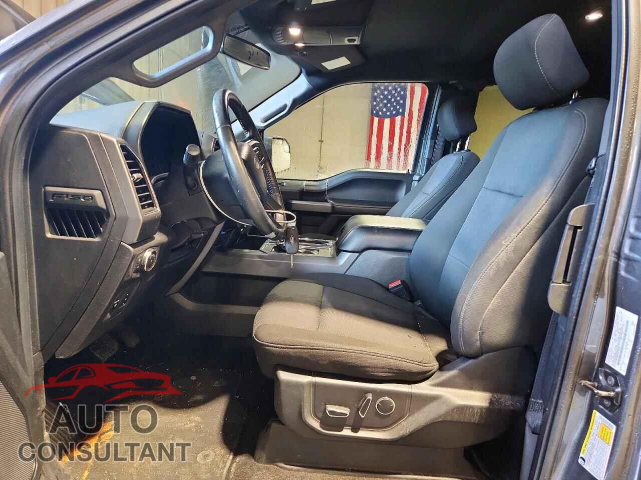 FORD F150 2018 - 1FTFX1E59JKD30497