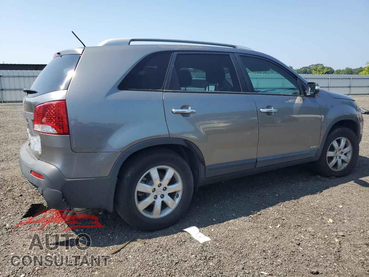 KIA SORENTO 2011 - 5XYKTDA26BG163045