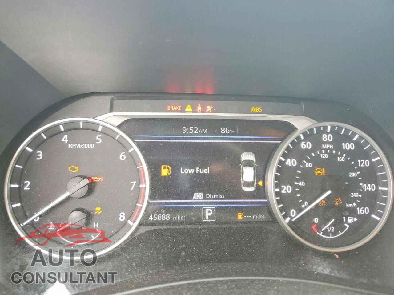 NISSAN SENTRA 2023 - 3N1AB8DV5PY270279
