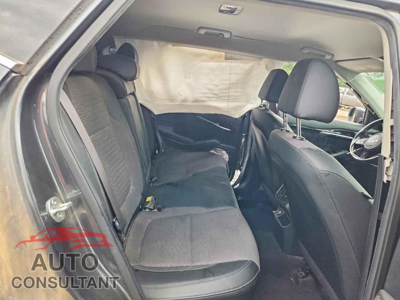 KIA SELTOS 2023 - KNDEU2AA1P7424446