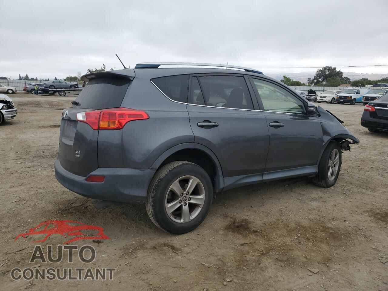 TOYOTA RAV4 2015 - JTMRFREV4FD109075