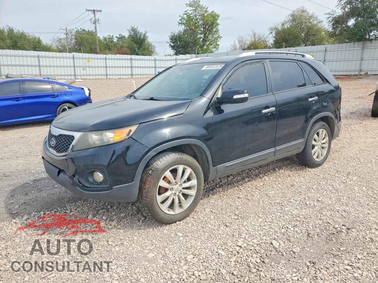 KIA SORENTO 2011 - 5XYKU3A14BG029875