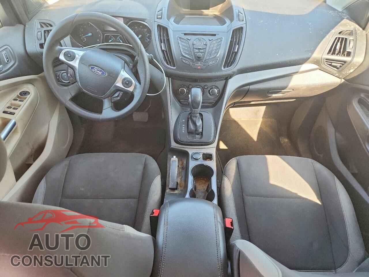 FORD ESCAPE 2014 - 1FMCU0F7XEUB04321