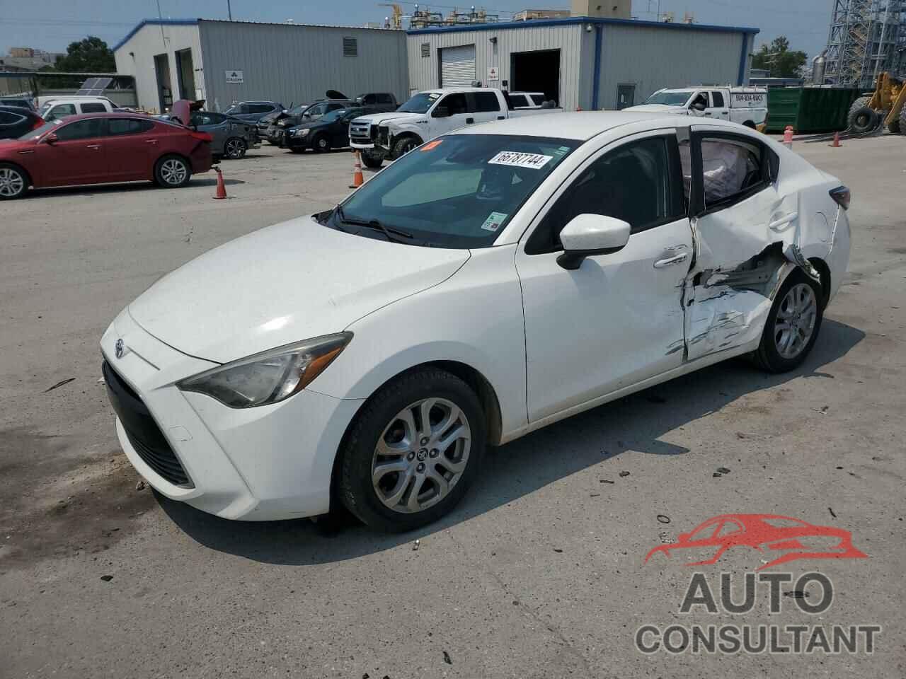 TOYOTA YARIS 2017 - 3MYDLBYV6HY169818