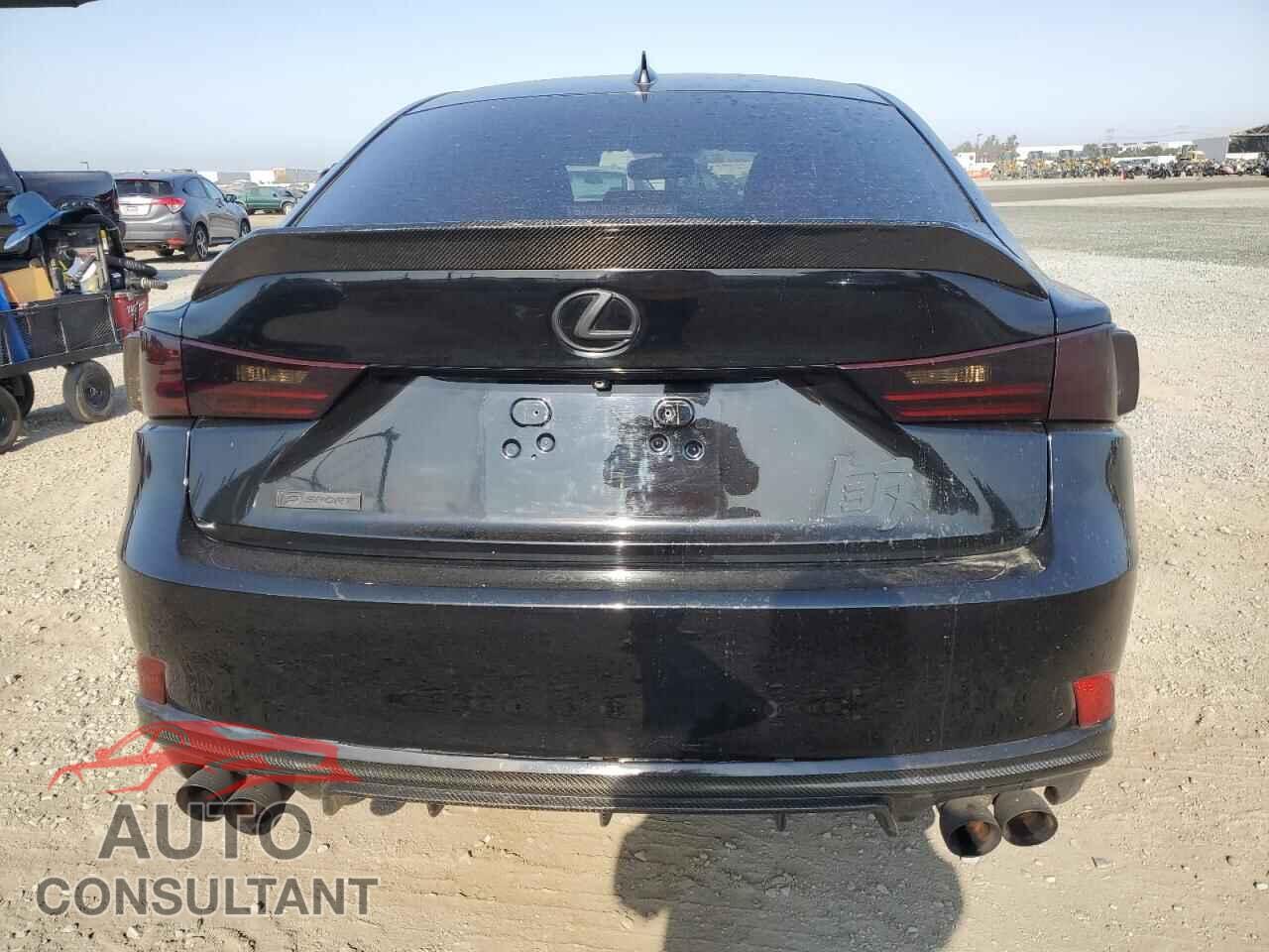 LEXUS IS 2014 - JTHBE1D28E5001384