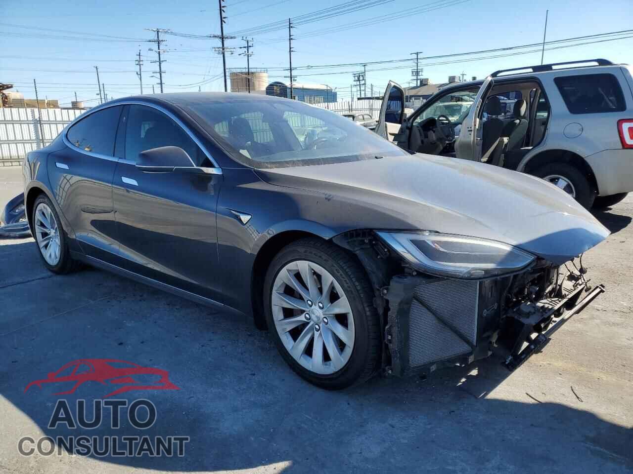 TESLA MODEL S 2017 - 5YJSA1E22HF229606