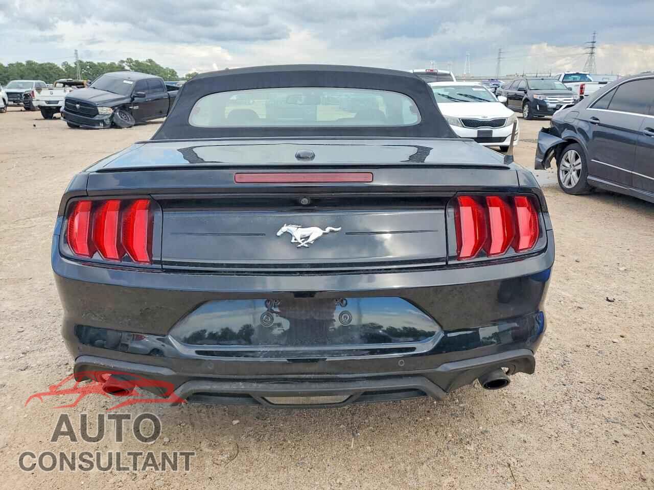 FORD MUSTANG 2020 - 1FATP8UH3L5112294