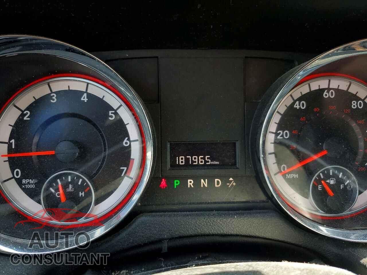 DODGE CARAVAN 2015 - 2C4RDGBG4FR685083