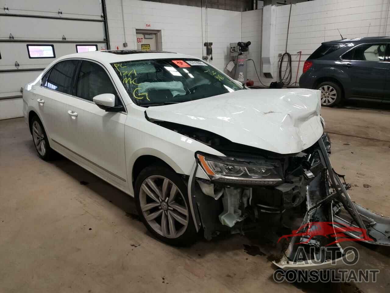 VOLKSWAGEN PASSAT 2017 - 1VWCM7A39HC055458