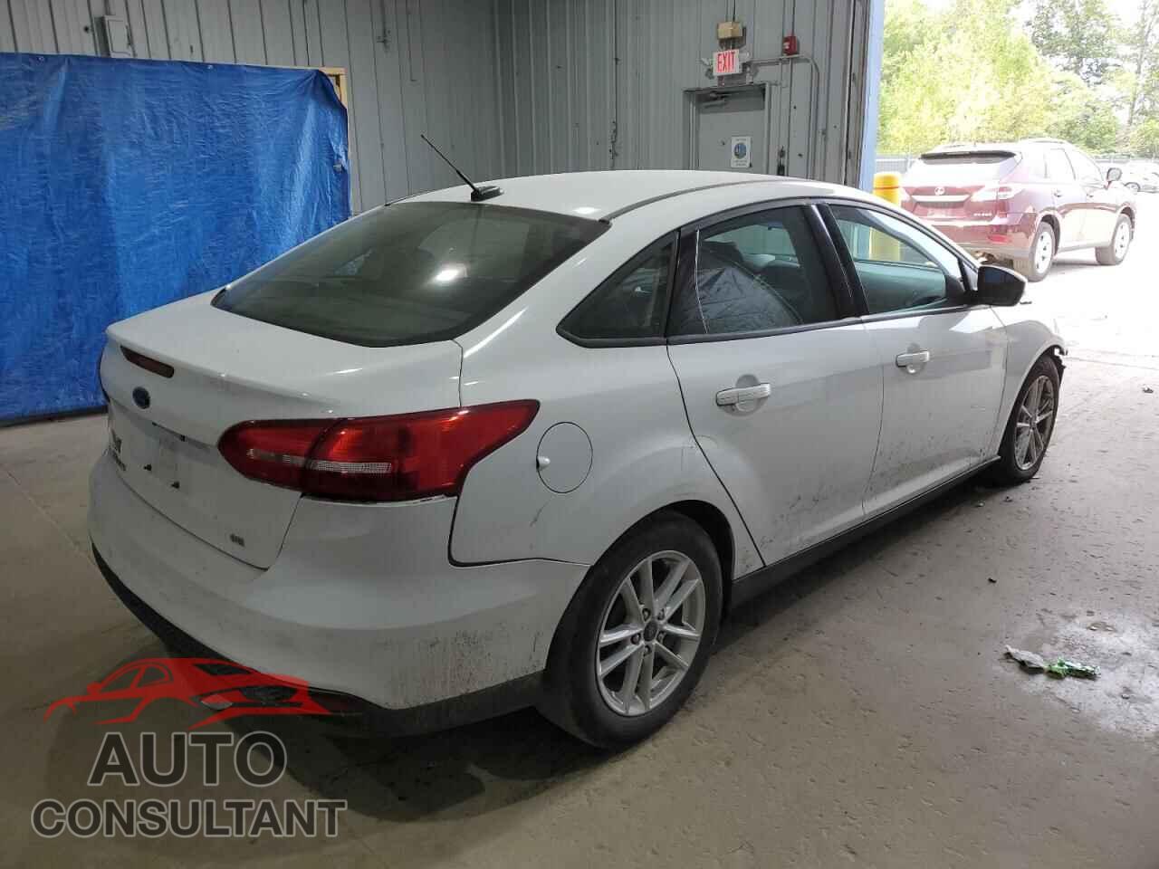 FORD FOCUS 2016 - 1FADP3F20GL389051
