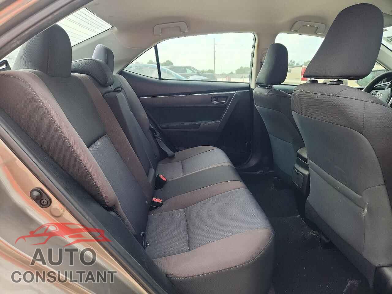 TOYOTA COROLLA 2017 - 5YFBURHE3HP674548