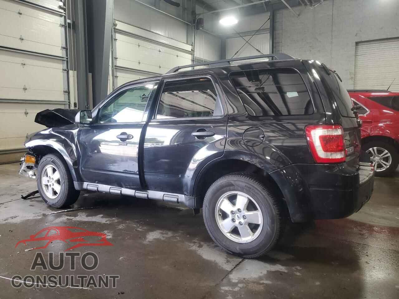 FORD ESCAPE 2011 - 1FMCU0D70BKC18676