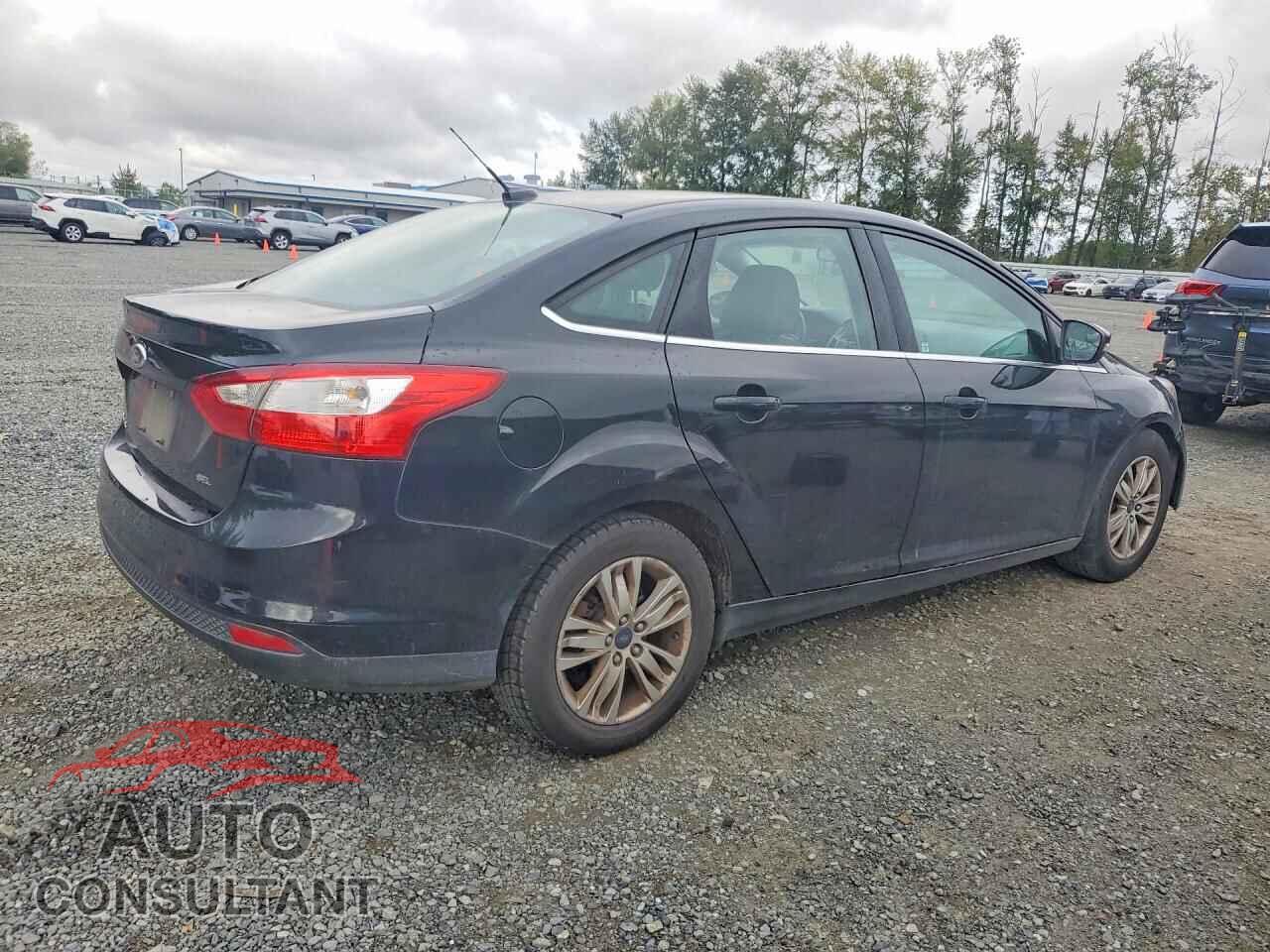 FORD FOCUS 2012 - 1FAHP3H21CL457611