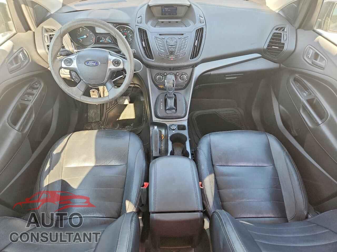 FORD ESCAPE 2015 - 1FMCU0F74FUC78287