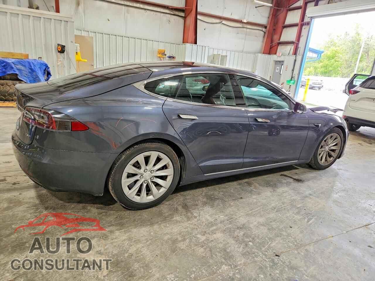 TESLA MODEL S 2017 - 5YJSA1E25HF192471