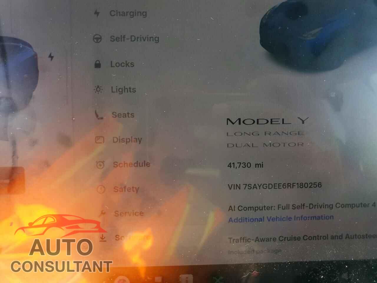 TESLA MODEL Y 2024 - 7SAYGDEE6RF180256