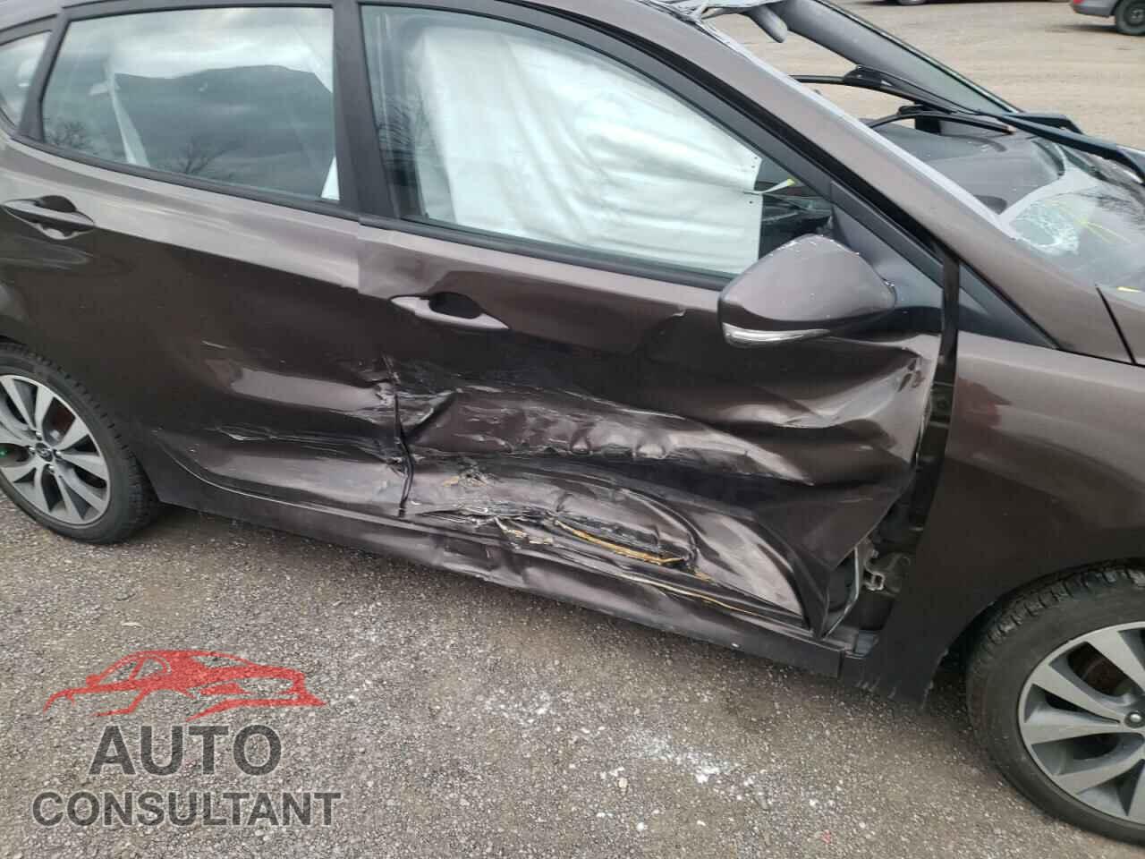 HYUNDAI ACCENT 2016 - KMHCU5AE1GU284357