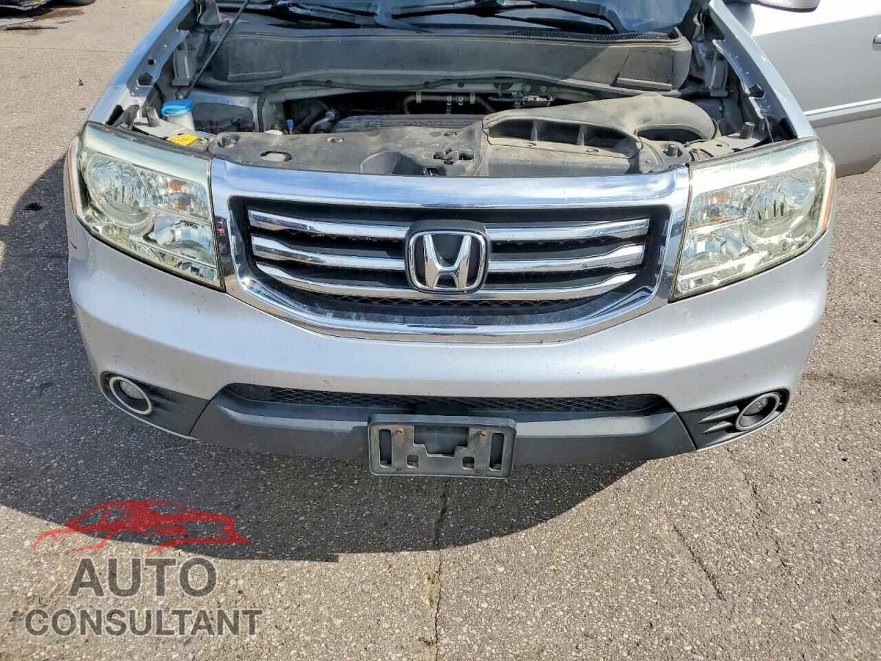 HONDA PILOT 2013 - 5FNYF4H57DB046263