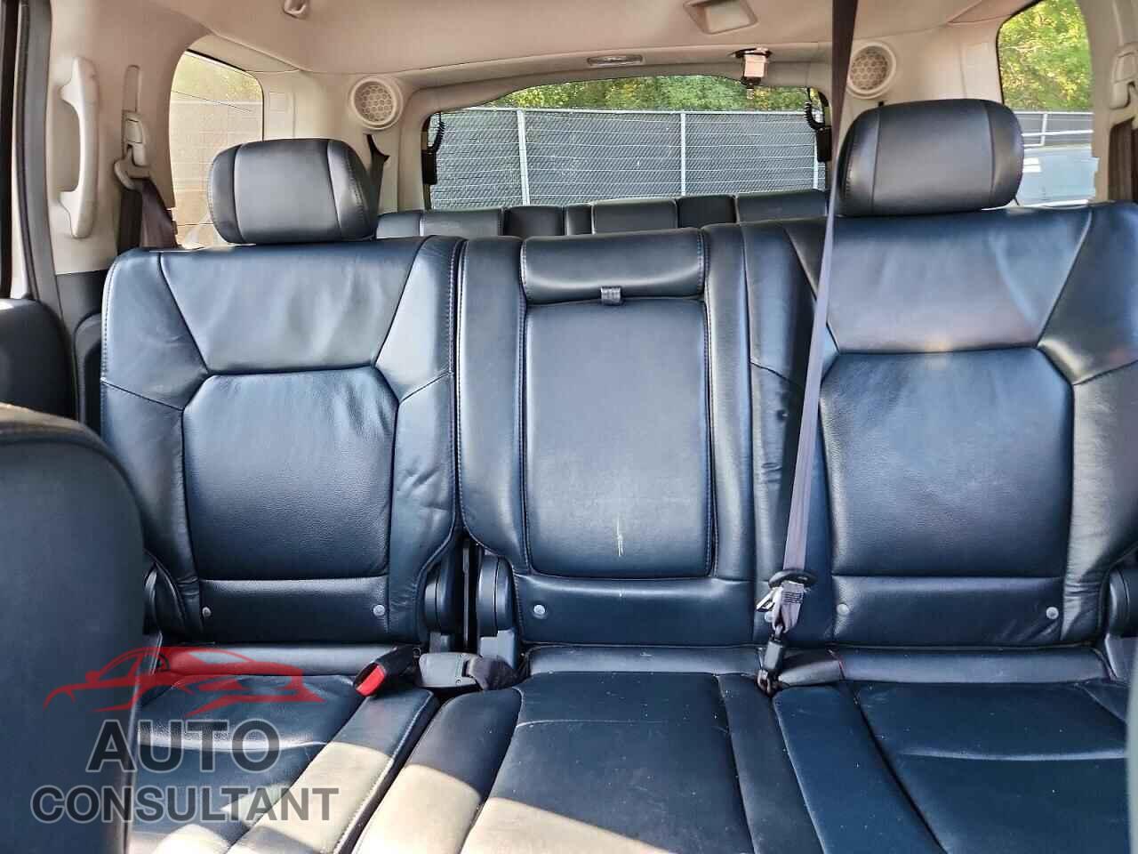 HONDA PILOT 2009 - 5FNYF48639B025362