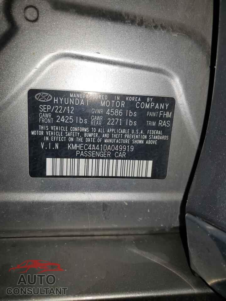 HYUNDAI SONATA 2013 - KMHEC4A41DA049919