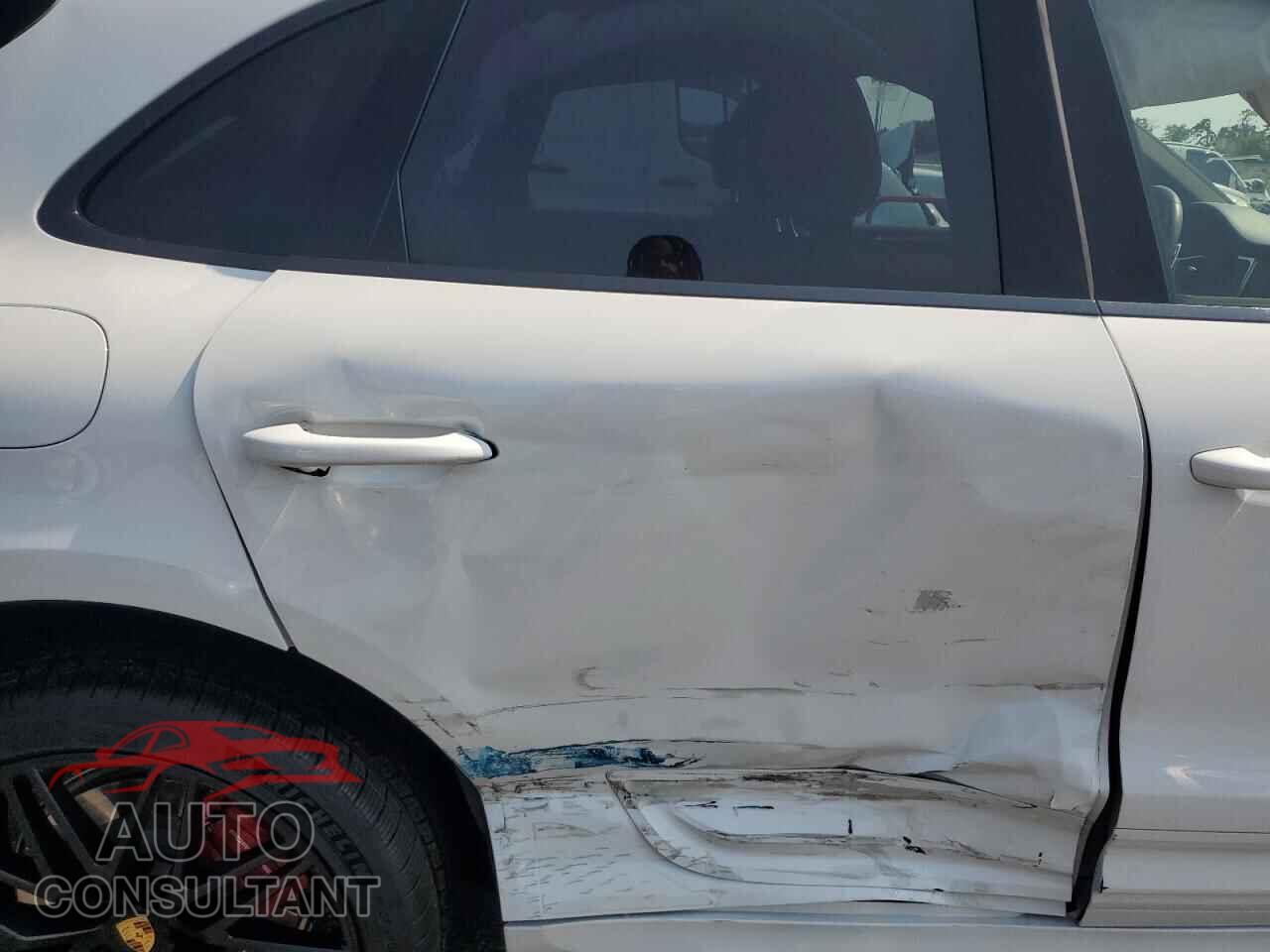 PORSCHE MACAN 2022 - WP1AF2A56NLB30135