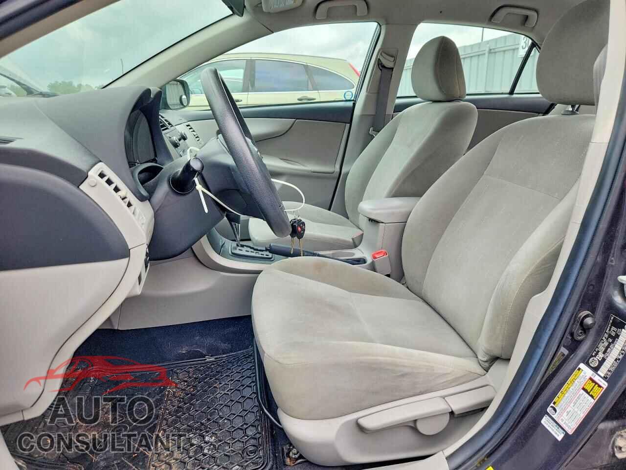 TOYOTA COROLLA 2011 - 2T1BU4EE5BC702879