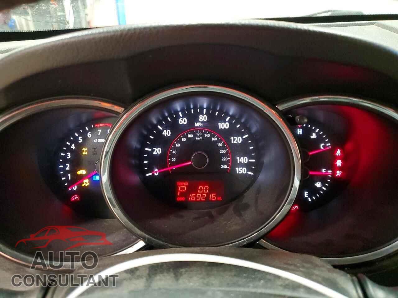 KIA SORENTO 2011 - 5XYKUDA20BG057509
