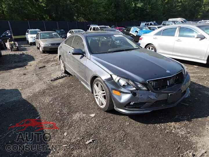 MERCEDES-BENZ E-CLASS 2010 - WDDKJ7CB2AF000405