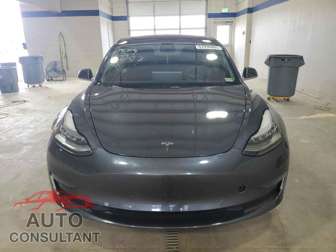 TESLA MODEL 3 2019 - 5YJ3E1EA9KF435397