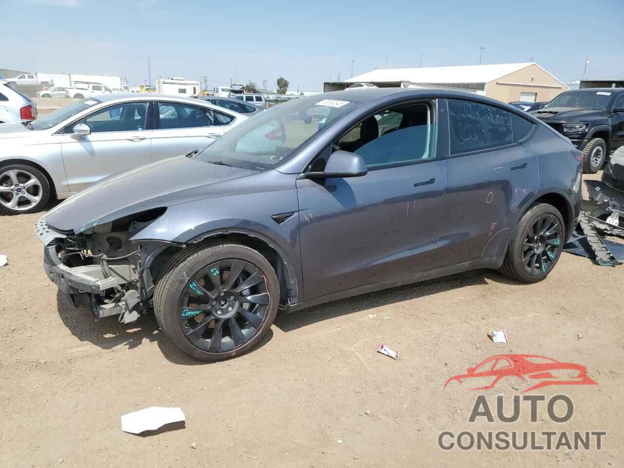 TESLA MODEL Y 2023 - 7SAYGAEE5PF668156