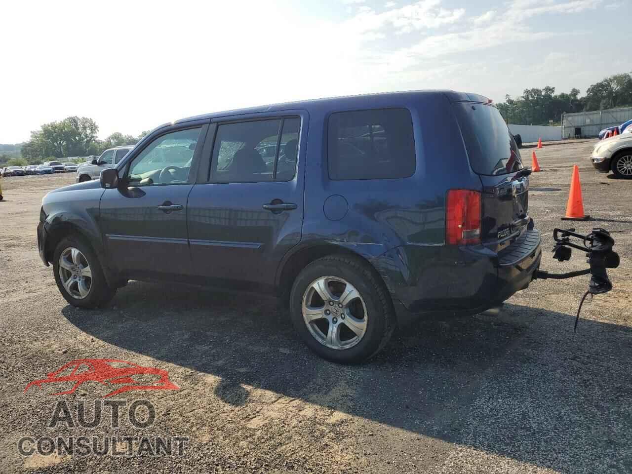 HONDA PILOT 2013 - 5FNYF4H41DB032186