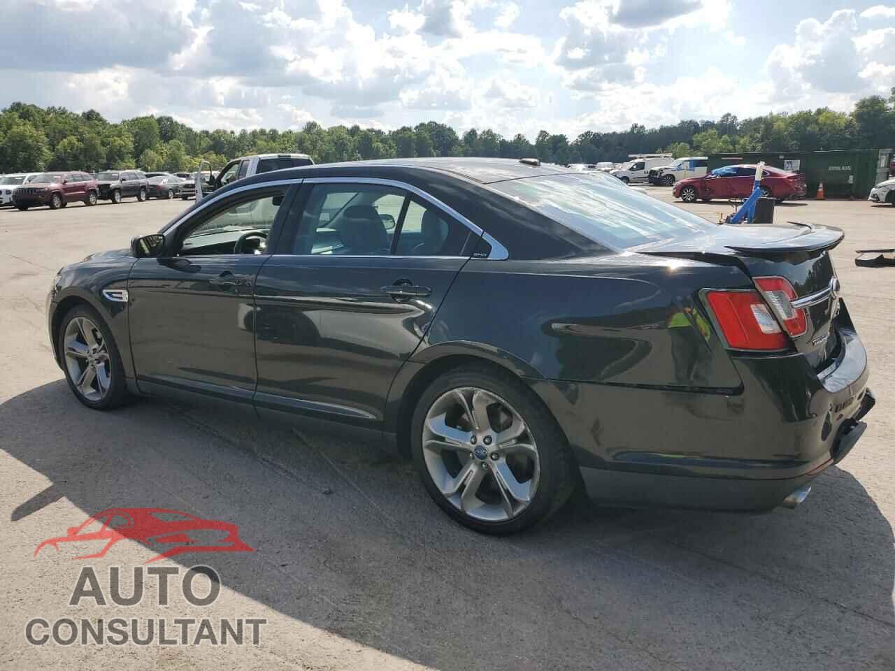 FORD TAURUS 2012 - 1FAHP2KT3CG133595