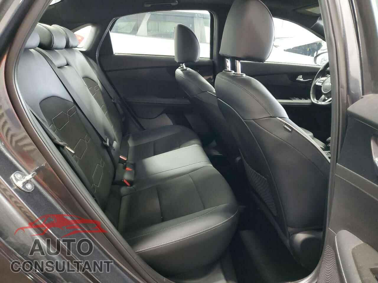 KIA FORTE 2023 - 3KPF54AD2PE662152