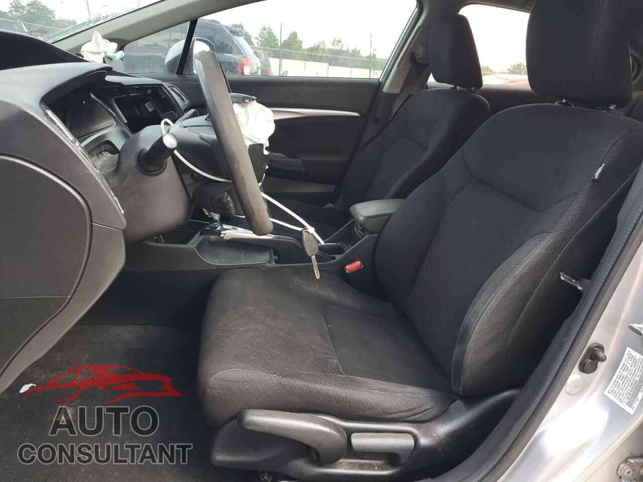 HONDA CIVIC 2013 - 19XFB2F82DE226308