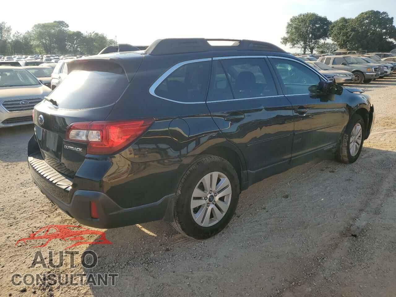 SUBARU OUTBACK 2018 - 4S4BSAFC8J3319975