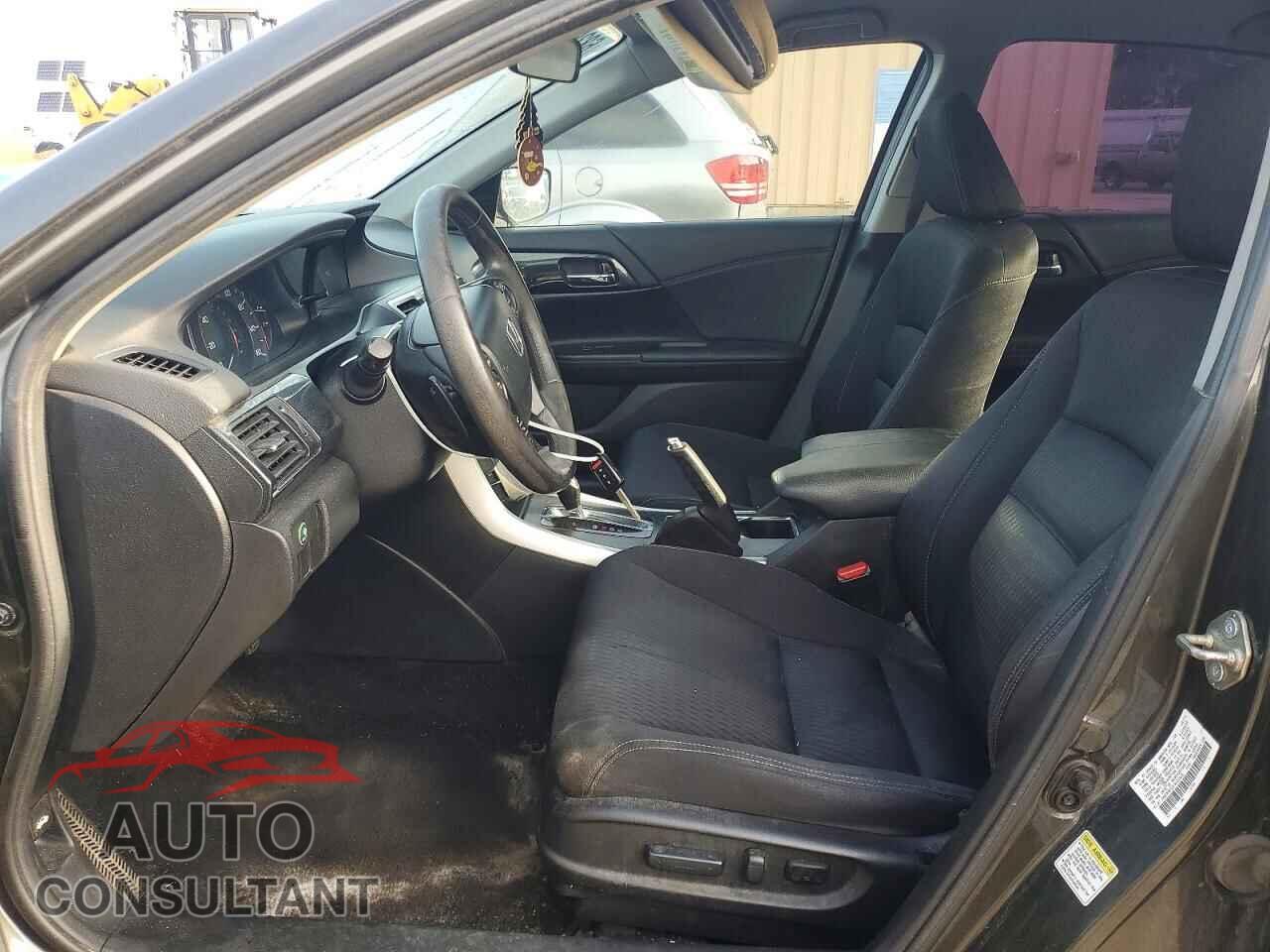 HONDA ACCORD 2015 - 1HGCR2F59FA020656