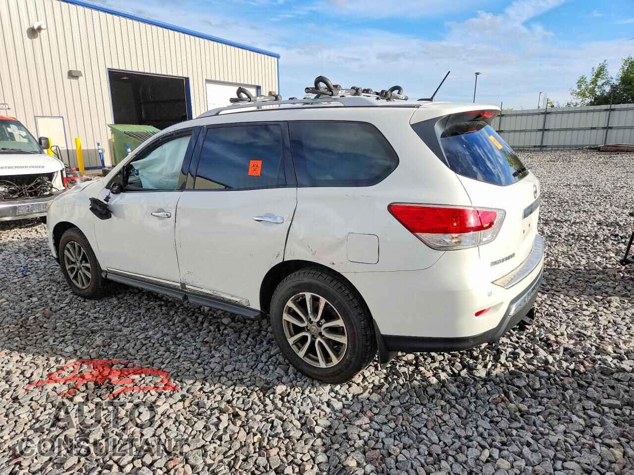 NISSAN PATHFINDER 2013 - 5N1AR2MM1DC683443