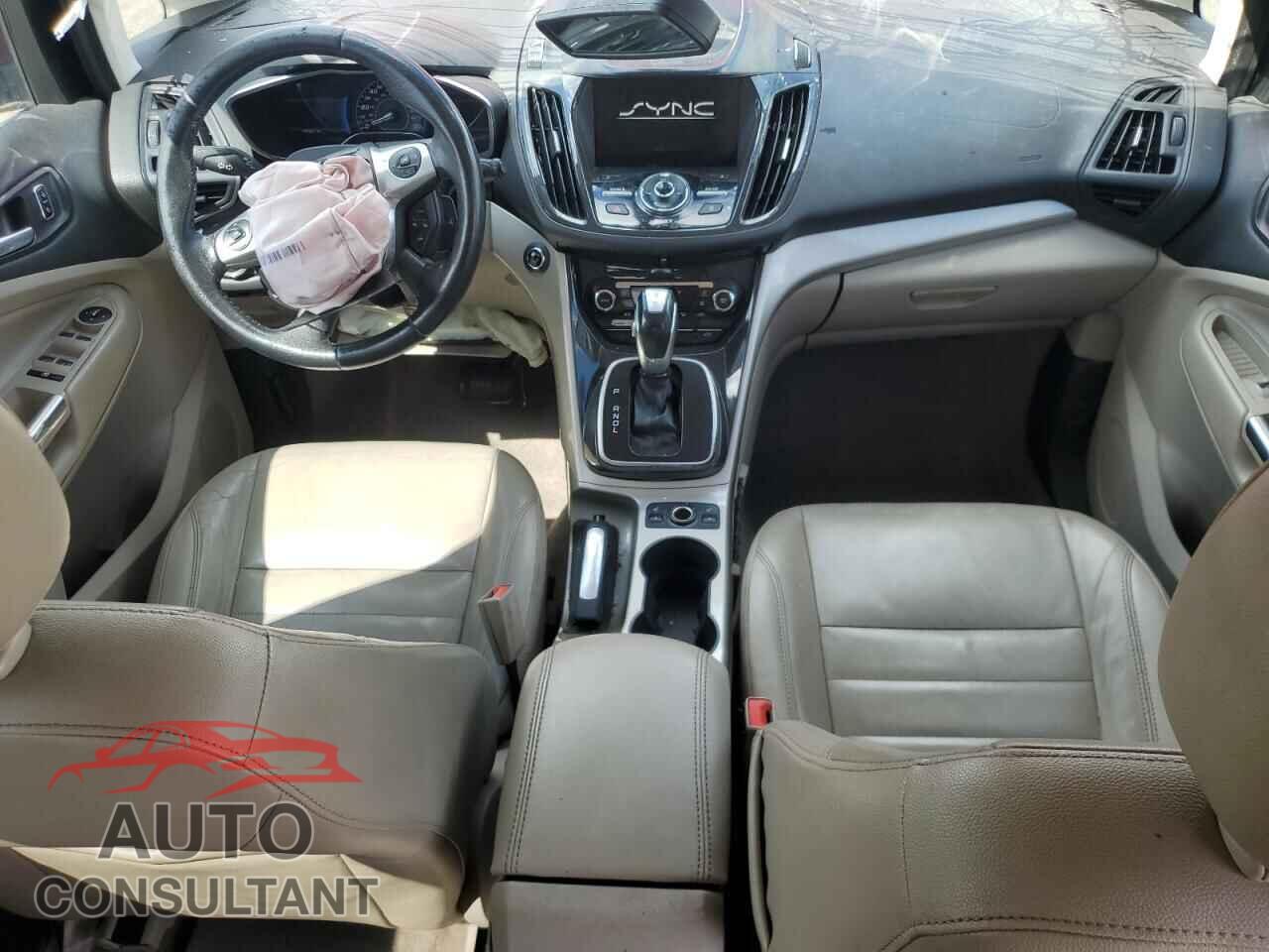 FORD CMAX 2014 - 1FADP5BUXEL521703