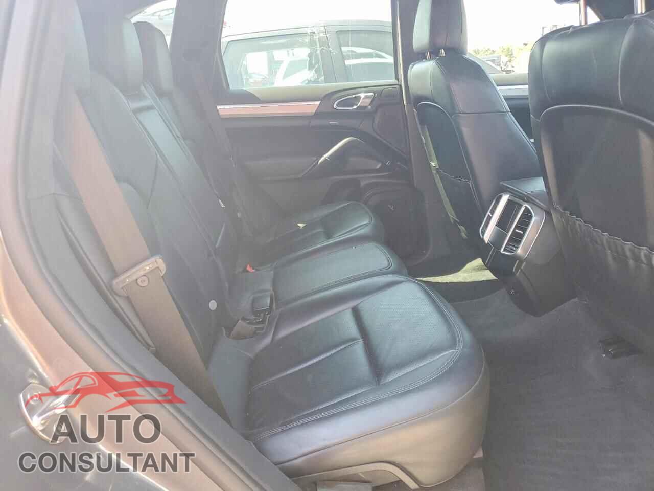 PORSCHE CAYENNE 2014 - WP1AD2A28ELA74694