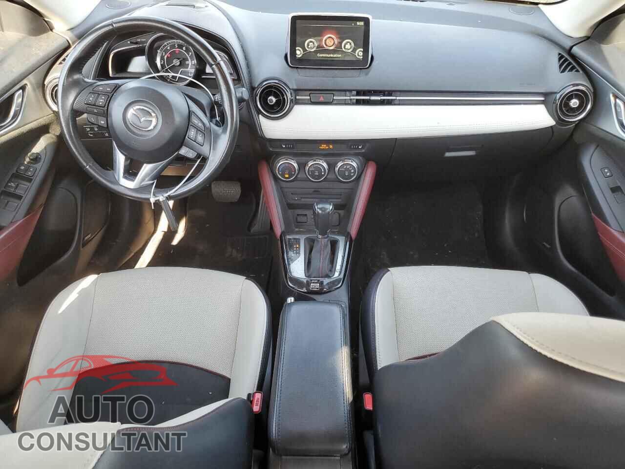 MAZDA CX-3 2017 - JM1DKFD76H0145092